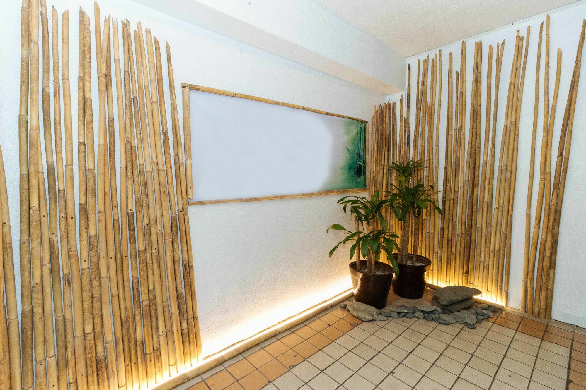 Reddoorz @ Amorsolo Makati Makati City ภายนอก รูปภาพ